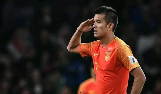 亚洲杯敬军礼视频,致敬军魂的瞬间